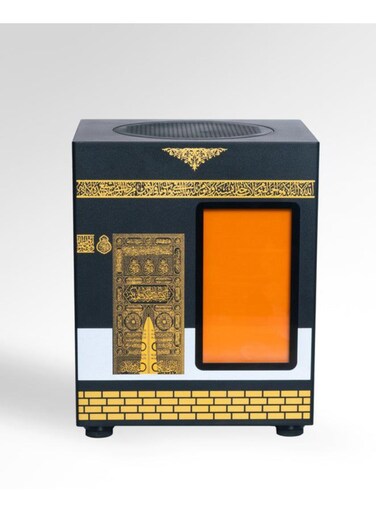 Yeasha,Azan Clock with Salah Reminder Quran Recitation and Translation in Multiple Languages.