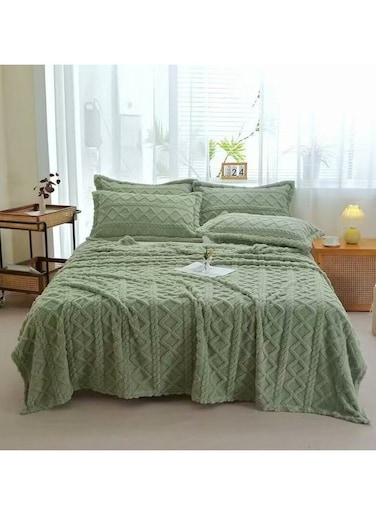 COMFY SOFT &amp; FLUFFY 3PCS BLANKET SET KINGSIZE, 1 BLANKET &amp; 2 PC PILLOW COVER - GREEN