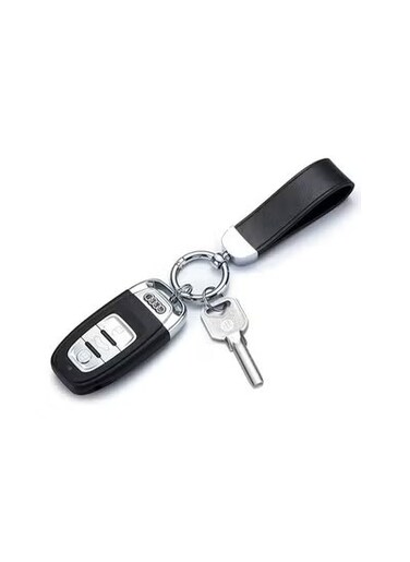 سلسلة مفاتيح سيارة من الجلد الطبيعي للرجال والنساء - حامل سلسلة مفاتيح متين مزود بحلقة على شكل حرف D لمنع الضياع، وحلقات مفاتيح إضافية ومفك براغي صغير - إكسسوار أنيق من الجلد لمفتاح السيارة