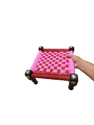 سرير شارباي الخشبي المصنوع يدويًا Khatiya Chowki - شارباي صغير مزخرف لبوجا غار، والهدايا، وديكور المنزل، والديكور الهندي التقليدي