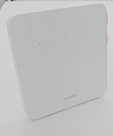 ROUTER B320-323 4G CPE 5S WIFI Unlocked &ndash; Supports 32 Devices, Nano SIM, High-Speed Internet for Home &amp; Office, Plug &amp; Play, Reliable Connection
