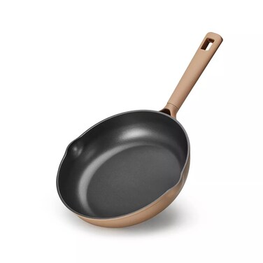 Carote 10-Inch Nonstick Fry Pan with Pour Spout, PFAS &amp; PFOA Free Healthy Cooking, Titanium-Reinforced Frying Pan with Heat-Resistant Handle, All-Stovetop Compatible Skillet, Dishwasher Safe (Taupe)