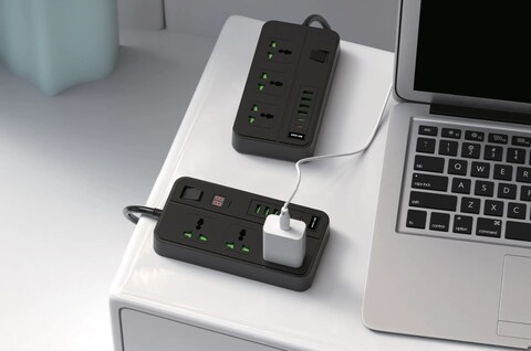 مقبس الطاقة جرين لايون GS-150، قدرة 3000 واط، منافذ USB-A وUSB-C (خرج 5V 3.4A)، مفتاح توقيت 24 ساعة، باب أمان للأطفال، حماية من زيادة الجهد، شاشة LED - أسود
