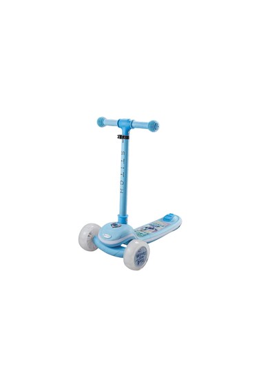 Disney Stitch 3-Wheel Scooter With Multiple Light Modes DCA51974-ST