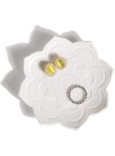 Khazna Jewelry Tray, Small Jewelry Holder Trinket Dish Gift for Women Birthday Wedding Gift for Bride (White)