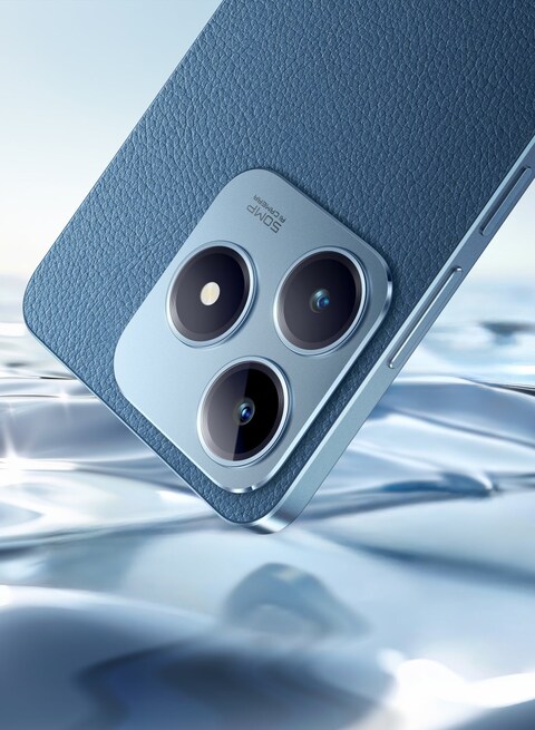 ريلمي C63 بشريحتي اتصال، جلد، أزرق، ذاكرة وصول عشوائي (RAM) سعة 8 جيجابايت وذاكرة داخلية سعة 256 جيجابايت وذاكرة داخلية سعة 4 جيجابايت - إصدار الشرق الأوسط