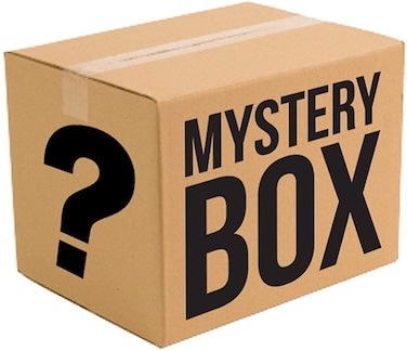 Mystery box with over 5 items Labubu monster design ideal for party favors return gifts