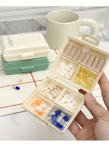 7-compartment pill box&iuml;&frac14;&OElig;Waterproof Seal, Eco-Friendly ABS Material, Large Capacity, Ideal for Travel, Daily Use, Medication Storage, and Easy Carry
