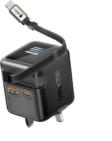 شاحن بروميت كيوبكس-آر70 بقوة 70 واط بتقنية GaNFast مع كابل USB-C قابل للسحب بطول 80 سم، منفذي USB-C بتقنية PD بقوة 70 واط، منفذ USB-A بقوة 60 واط، شاشة TFT ذكية مقاس 1.14 بوصة، قابس بريطاني - أسود