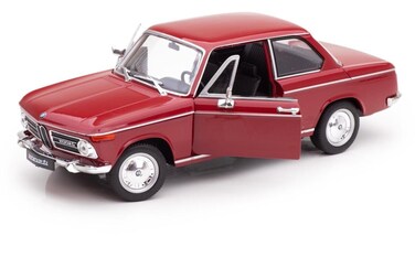 Classic BMW 2002 Ti 1968 Die-Cast Model Car 1:24 Scale &ndash; Red