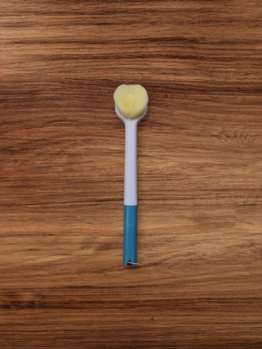 Long Handle Bath Brush 692