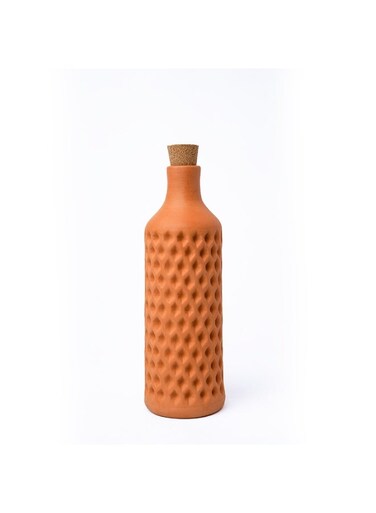 Terracotta Bottle with Diamond Lattice Pattern 1000 ml &acirc;&euro;&ldquo; Handmade Clay Water Bottle with Cork Lid