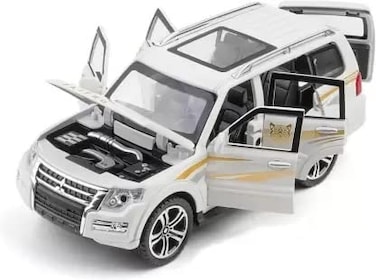 Fitto 1:32 Scale Mitsubishi Pajero SUV Metal Car Toy with Sound &amp; Light for Children - White Color, Die-Cast Model with Realistic Features for Boys &amp; Girls, Ideal Gift for Car Enthusiasts