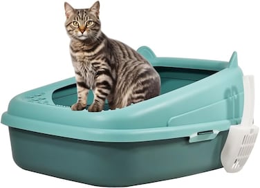 Large cat litter box with Durable plastic material, Leak-proof design, Sand filter holes, and Litter scoop, Semi-enclosed cat litter box for indoor cats &amp; kittens, Easy to clean, 58 cm (Green)