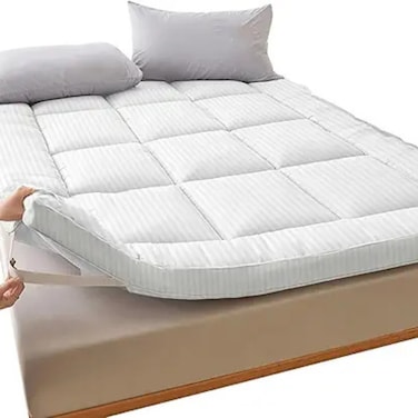 Soft Comfort Queen Mattress Topper - Striped Microfiber Super Soft Fabric - 500GSM Soft, Firm ,and Extra Thick Fibersheet with 4 sides Elastic Bands-Size: 160 x 200cm ,White