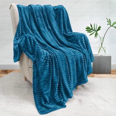 Striped Flannel Blanket Plush Throw Blanket Super Soft Flannel Blanket King Size(240x220) For Bed and Sofas Luxurious Warm and Comfortable