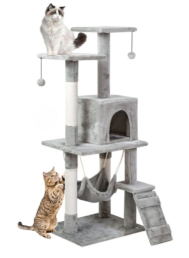 ملاذ داخلي للقطط يضم برج شجرة للقطط مكتمل بأرجوحة مركزية للخدش من السيزال ومكان للاستراحة