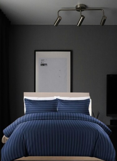 6-Piece Queen Duvet Cover Bedding Set &acirc;&euro;&ldquo; Duvet Cover(220x240cm), Fitted Sheet(150x200+30cm) &amp; 4 Pillowcases(53x75cm),color - Navy Blue