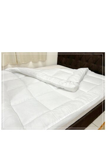 Panda Beddings Fluffy Panda Mattress Topper, Size 180x200 cm, 1000 gsm Polyester Fiber Filling, 10cm thick mattress topper, Microfiber Fabric
