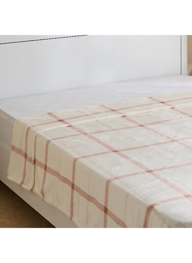 Box Flannel Queen Blanket - Cream and Pink Checkered Design