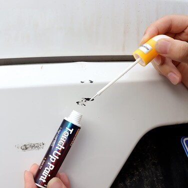 Touch Up Paint for Cars, White Car Paint Scratch Repair, Two-In-One Car Touch Up Paint Fill Paint Pen, Quick &amp; Easy Solution to Repair Minor Automotive Scratches 0.8 fl oz