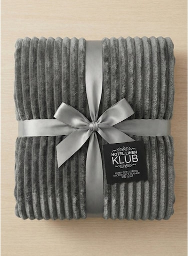 Linen Klub Ultra-Soft Microfleece Blanket Single (150x200 cm) &acirc;&euro;&ldquo; Lightweight 300GSM Throw Blanket with Stripe Pattern, Warm and Breathable for Year-Round Use, Grey