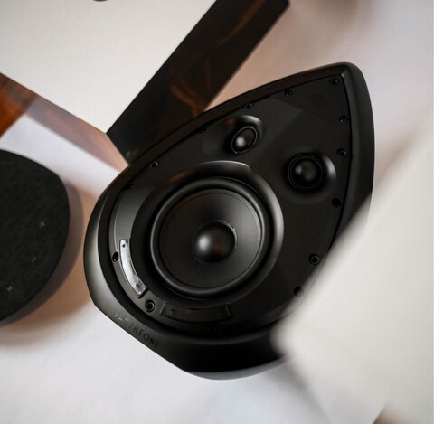 Pantheone - Obsidian - Compact Wireless Speaker - Portable Multiroom Speaker - Multiroom (Black)