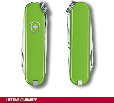 Victorinox Swiss Army Knife, Fresh. Stylish. Colorful Swiss Classics, 7 Function, Multi-Utility Tool With A Pair Of Scissors, Smashed Avocado, 58 mm, Green, M