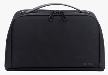 محفظة ولوازم التواليت ليفيلو أوسلو، قماش بوليستر مقاوم للماء مع طلاء، إغلاق بسحاب كامل، جيوب متعددة، مقبض مريح، تصميم خفيف الوزن، أسود
