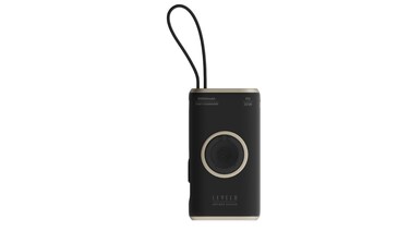 باور بانك Levelo Roma بسعة 10,000mAh، شحن سريع PD 30W، إخراج لاسلكي 3W، مدخل/مخرج Type-C، شحن متعدد في وقت واحد، طلاء من المطاط والتيتانيوم، أسود/تيتانيوم صحراوي
