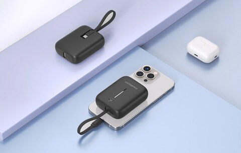 باور بانك باورولوجي 10000mAh مع سلك USB-C قابل للفصل، شحن Power Delivery 20W، شحن 3 أجهزة، وضع الاستعداد لفترة طويلة، توافق عالمي مع الهواتف، حماية مدمجة – أسود
