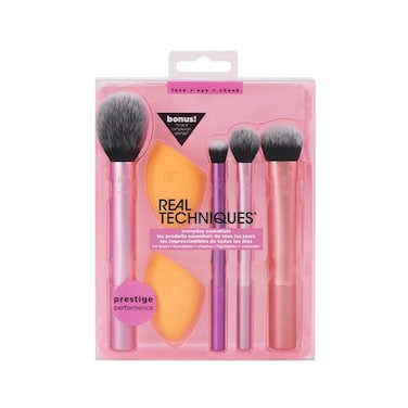 REAL TECHNIQUES EVERYDAY ESSENTIALS MAKE UP BRUSHES AND SPONGES  SET