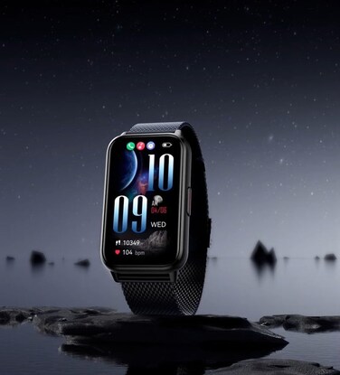 ساعة ذكية أنيقة بشاشة AMOLED تعمل باللمس، مقاومة للماء، تتبع اللياقة البدنية ومعدل ضربات القلب، تصميم أسود فاخر