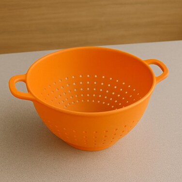 B&amp;S Plastic Colander 5L with Handle   Large Kitchen Strainer Bowl   BPA-Free Food-Grade Material   Ideal for Washing Vegetables, Fruits, Pasta   Durable &amp; Easy to Clean Kitchen Accessory