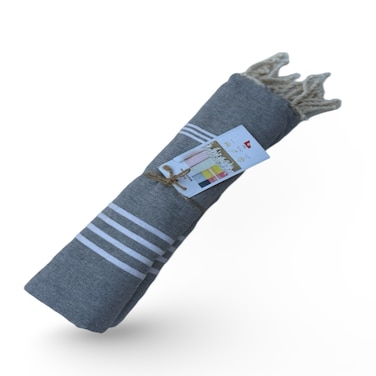 منشفة شاطئ "The Line" بلون رمادي