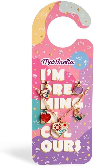 مجموعة متنوعة من القلائد من مارتينيليا