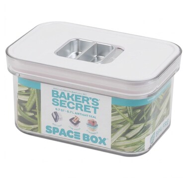 Secret Baker&acirc;&euro;&trade;s Secret Space Box 0.7L Rectangular Airtight Food Storage Container L10.5 x W15 x H8 cm Leak Proof BPA Free Stackable Kitchen Organizer Lunch Box Meal Prep Container Clear Plastic Snack Storage Portable Food Box