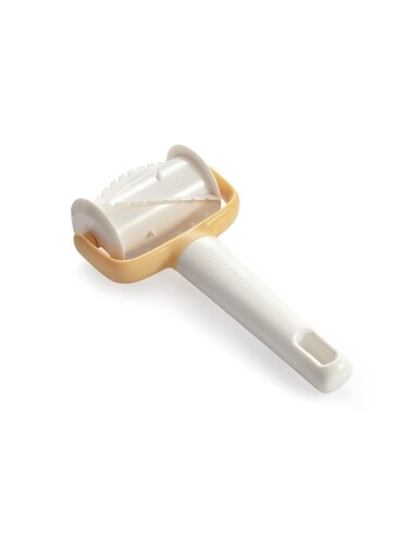 Delicia 630036 Nacho Dough Roller &ndash; 17 x 9 cm, Easy Rolling for Perfect Dough