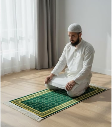 Narrow Prayer Mat for Adults, Kids &amp; Teens 50x100cm Compact Prayer Mat for Mosque &amp; Travel Lightweight Janamaz with Anti-Slip Base &amp; Velvet Top Islamic Musalla Sajadah Green/Beige