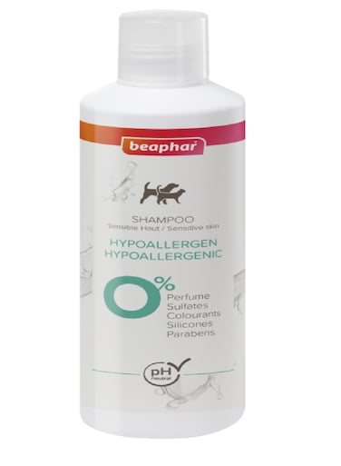 Sensitive Skincare Hypoallergenic Shampoo for Cats and Dogs 250 ml