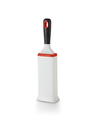 OXO Good Grip Furlifter Garment Brush