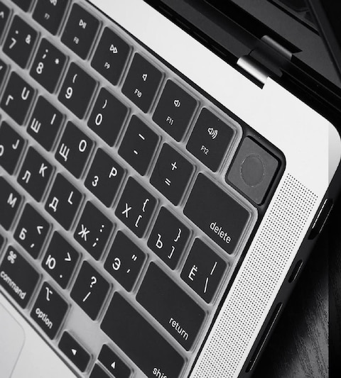 US Version Russian Keyboard Cover for MacBook Air 15/13.6&quot; 2022,2023 Model A2941/A2681, MacBook Pro 14&quot; 2023,2022, Model A2442, A2779 M1, MacBook Pro 16&quot; 2023,2022, Model A2485,A2780 M1, Black