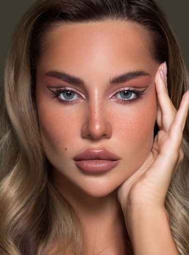 انستازيا انستاتك مار عبوة من عدستين (0.00)، عدسات لاصقة للاستخدام لمدة 9 اشهر، عدسات لاصقة ملونة، عدسات لاصقة تجميلية، عدسات لاصقة زرقاء