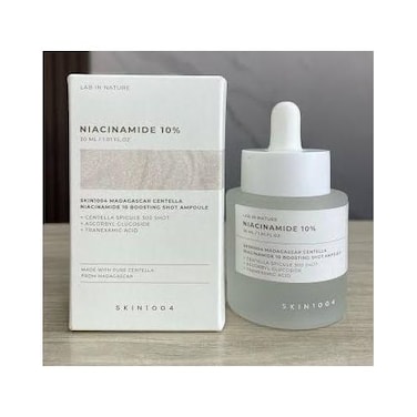 SKIN1004 MADAGASCAR CENTELLA NIACINAMIDE 10 BOOSTING SHOT AMPOULE.