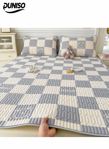 3-Piece of Ice Silk Cooling Bedding Set,Extreme Heat Cooling Bedding Set,Anti-Slip Latex Cool Silk Bed Cover with 2 Pillowcases,Latex Mattress Pad for Summer Heat,Breathable Sheets,Night Sweat Relief,,Gray White Checkered Bear Pattern&iuml;&frac14;&OElig;150*200CM