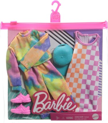Barbie Grc84-Fashions 2Er-Pack Bekleidungsset, 2 Outfits F&uuml;r Barbie-Puppen, Jogginghose, Sweatshirt, Kleid, Kappe Und Sneaker, Geschenk F&uuml;r Kinder Von 3 Bis 8 Jahren