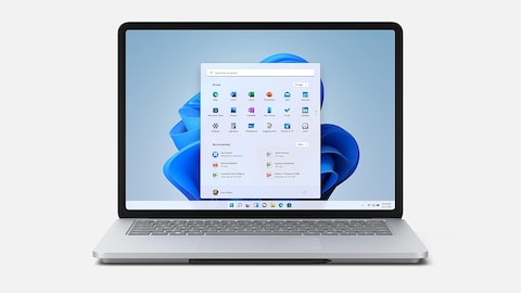 Microsoft Surface Laptop Studio, Intel i7-11370H, 32GB RAM, 2TB SSD, 4GB NVIDIA GeForce RTX 3050 Ti, 14.4-inch PixelSense Display, Windows 11 Home, Platinum, English/Arabic Keyboard   AI2-00013