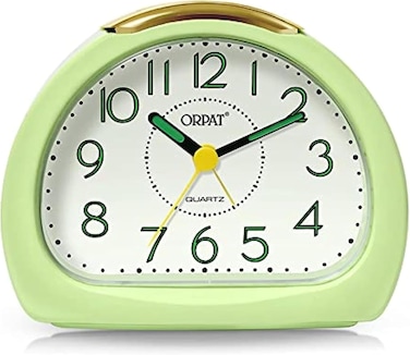 Ajanta Beep Alarm Clock &ndash; Green Analog Clock &ndash; Small Size (140 x 114 x 74 mm) &ndash; Reliable Beep Alarm &ndash; Plastic Design &ndash; Perfect for Travel &amp; Home Use