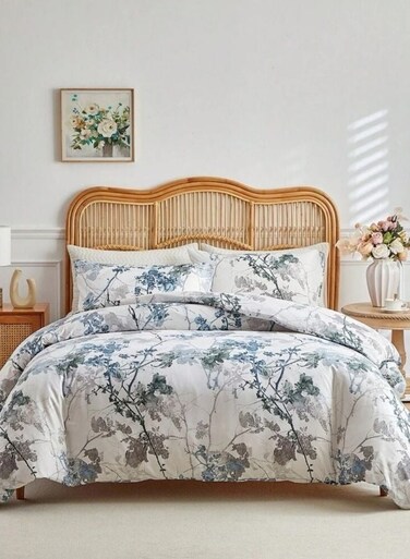 Home Queen size 6 pieces, duvet cover set, tree with blue and grey leaves.