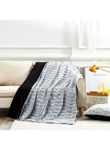 Home Faux Fur Throw Blanket (127cm x 152cm), Ultra-Soft, Reversible and Decorative Blanket for Couch, Chair, or Bed, Grey &amp; White